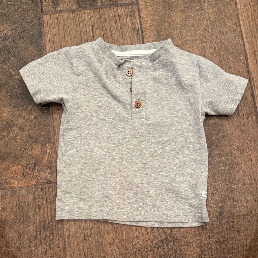 Kids Short Sleeve Gray Henley Tee